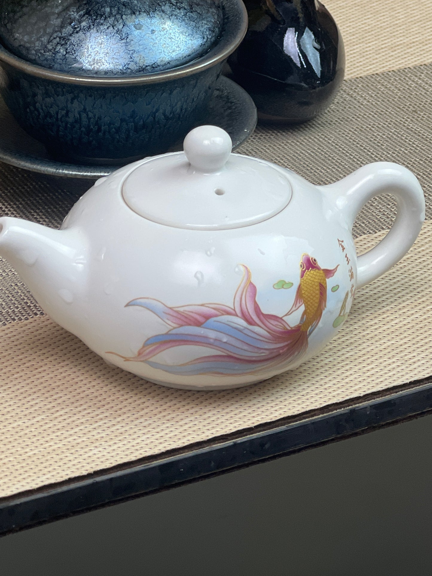 Lou's recommends Tea Pot  7.17